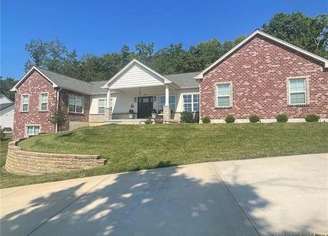 Property at 1011 Frisco Hollows Rd, Imperial, MO 63052, 4 beds, 2.5 baths