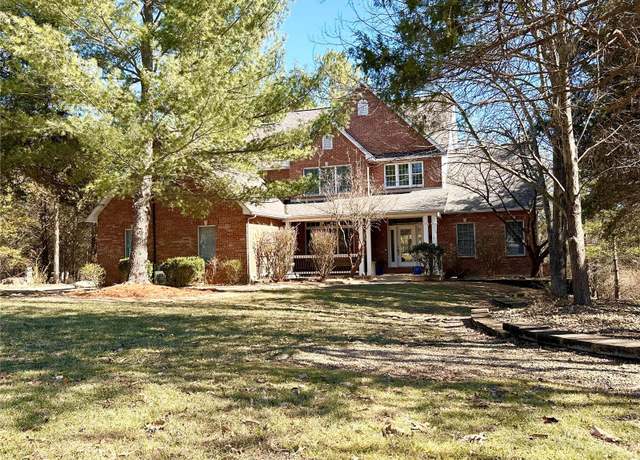 Property at 10664 Lakemont Dr, Rolla, MO 65401, 5 beds, 3.5 baths