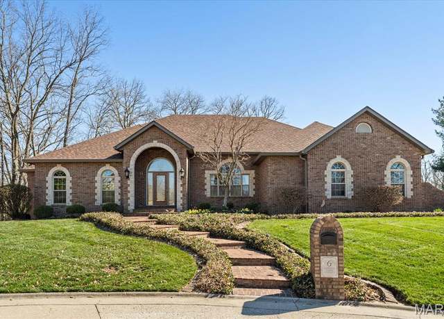 Property at 6 16th Green Ct, Belleville, IL 62220, 3 beds, 4 baths