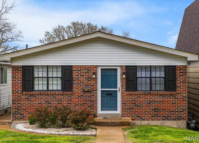Property at 4761 Hannover Ave, St Louis, MO 63123, 2 beds, 1 bath