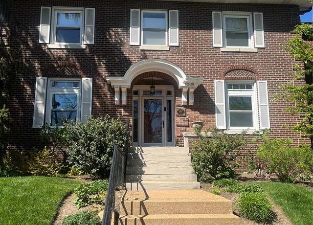Property at 7069 Pershing Ave, St Louis, MO 63130, 5 beds, 2.5 baths