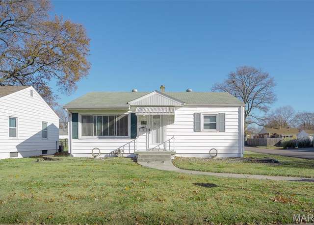 Property at 1745 Venice Ave, Granite City, IL 62040, 2 beds, 1 bath
