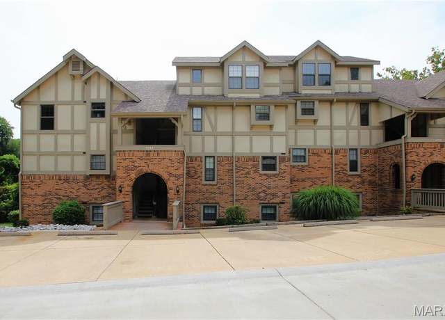 Property at 2244 Canyonlands Dr Unit B, Maryland Heights, MO 63043, 2 beds, 1 bath