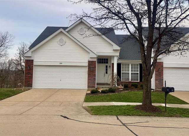 Property at 990 Gandolf Way, Eureka, MO 63025, 3 beds, 3 baths