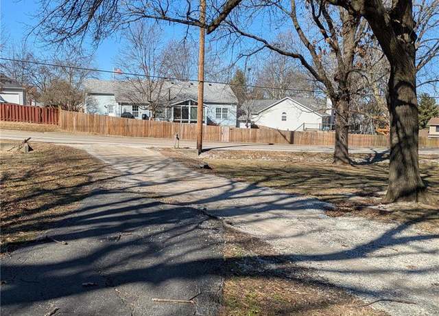 Property at 416 Horstmeier Rd, St Peters, MO 63376