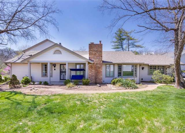 Property at 2306 Manor Grove Dr, Chesterfield, MO 63017, 3 beds, 3 baths