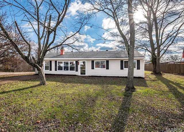 Property at 5108 S Gem Dr, High Ridge, MO 63049, 3 beds, 1 bath