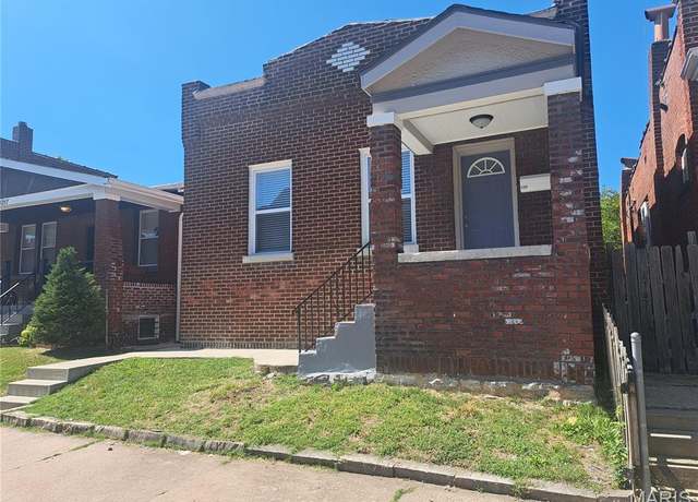 Property at 3315 Texas Ave, St Louis, MO 63118, 2 beds, 1 bath