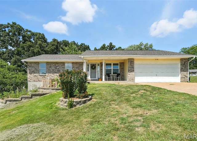 Property at 2158 Willow Trace Dr, Arnold, MO 63010, 3 beds, 2.5 baths