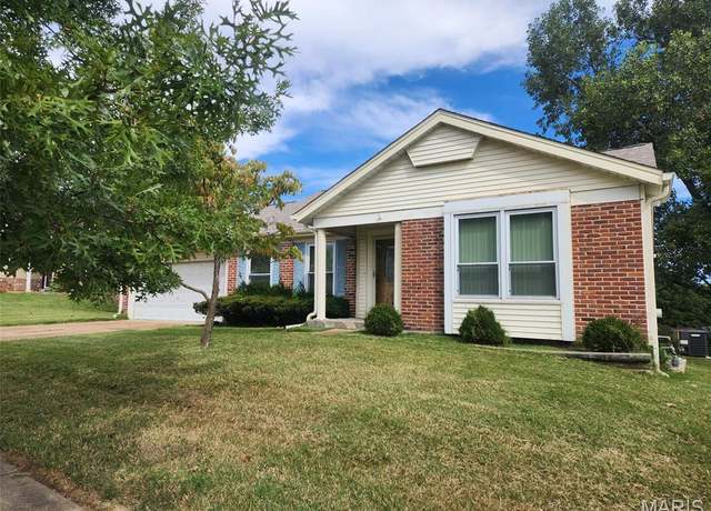 Property at 16507 Rain Forest Dr, Wildwood, MO 63011, 2 beds, 3 baths
