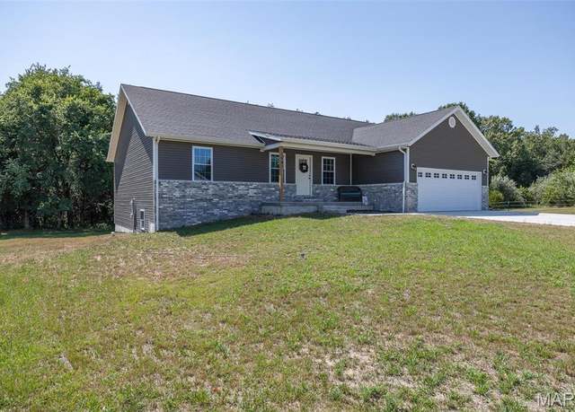 Property at 1541 Fairfield Dr, Lebanon, MO 65536, 6 beds, 3 baths