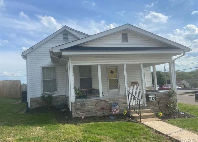 Property at 418 N 3rd St, Festus, MO 63028, 2 beds, 1 bath