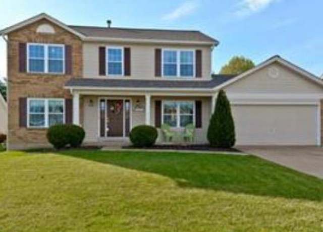 Property at 5830 Walnut Creek Blvd, St Charles, MO 63304, 4 beds, 2.5 baths