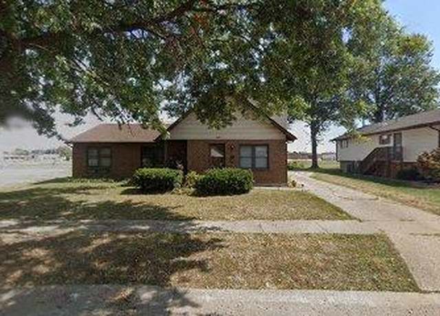 Property at 3400 Colgate Pl, Granite City, IL 62040, 4 beds, 2 baths
