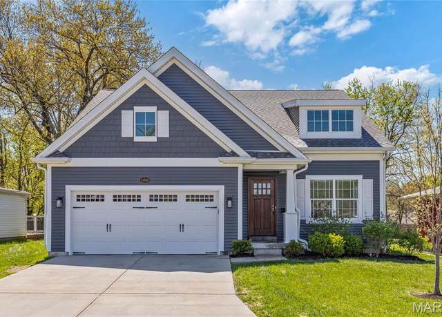 Property at 11910 Lillian Ave, St Louis, MO 63131, 5 beds, 3.5 baths