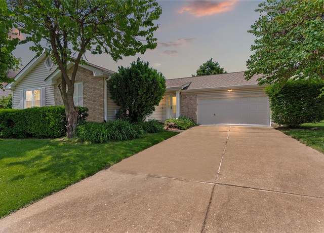Property at 3885 Grand National Dr, Florissant, MO 63034, 3 beds, 2 baths