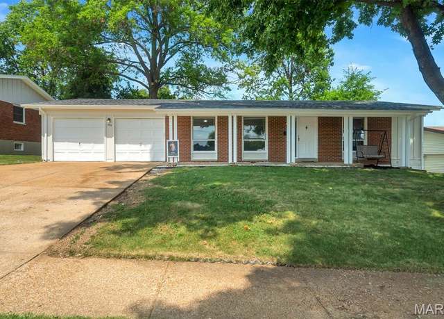 Property at 3515 Saint Catherine St, Florissant, MO 63033, 3 beds, 2 baths