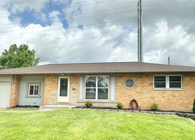 Property at 9513 Dorisann Ct, St Louis, MO 63123, 3 beds, 2 baths