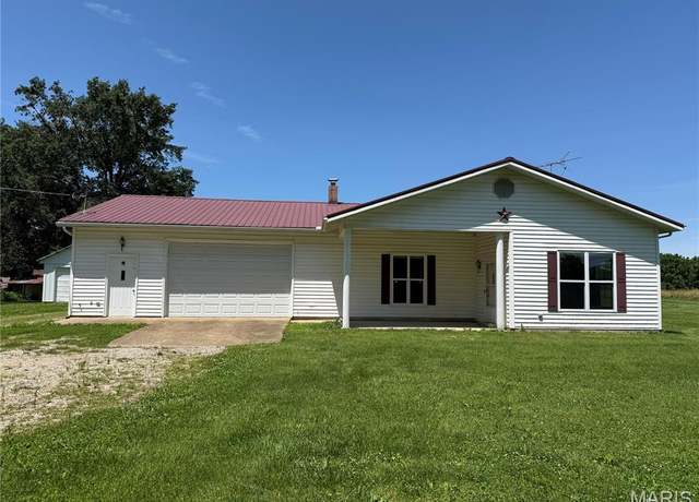 Property at 3285 Best Rd, Farmington, MO 63640, 2 beds, 2 baths
