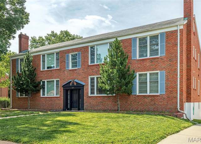 Property at 8124 Roxburgh Dr, St Louis, MO 63105, 8 beds, 4 baths