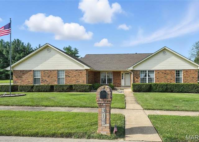 Property at 314 Briartree Ln, Unincorporated, MO 63129, 3 beds, 3 baths