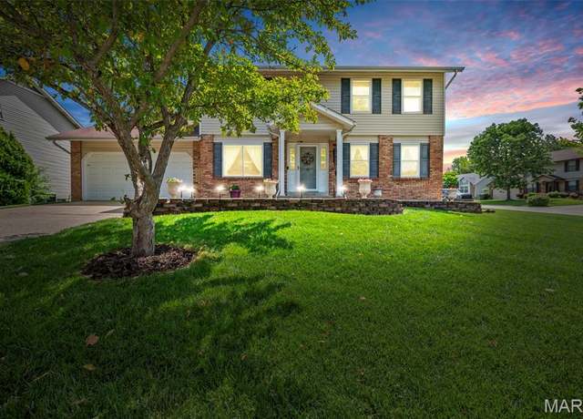 Property at 948 Blake Ct, St Peters, MO 63376, 4 beds, 2.5 baths