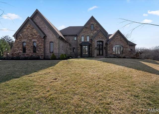 Property at 17020 Kennedy Crossing Ct, Wildwood, MO 63038, 6 beds, 5.5 baths