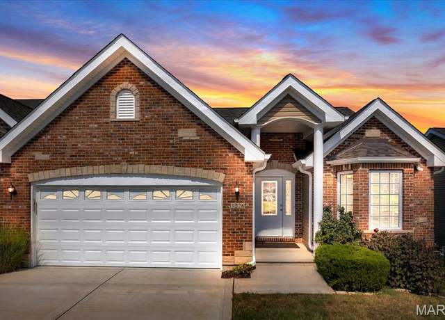 Property at 3226 Fairway Cir, Arnold, MO 63010, 2 beds, 2 baths