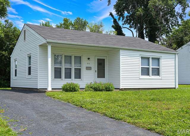 Property at 90 Brackleigh Ln, Florissant, MO 63031, 2 beds, 1 bath