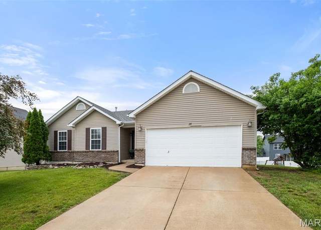 Property at 171 Majestic Lakes Blvd, Moscow Mills, MO 63362, 3 beds, 3 baths