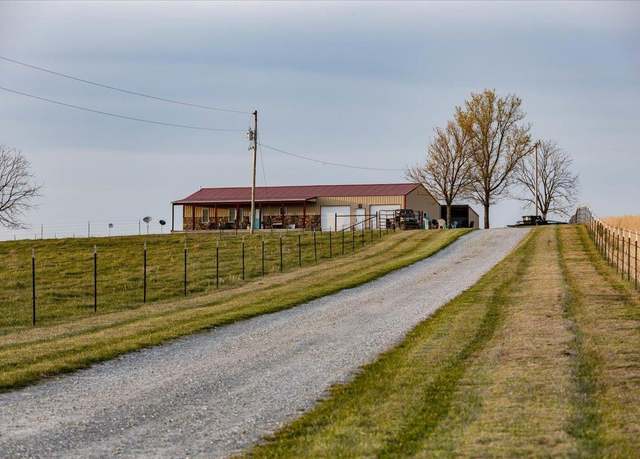 Property at 17501 Brushy Creek Rd, Houston, MO 65483, 3 beds, 2 baths