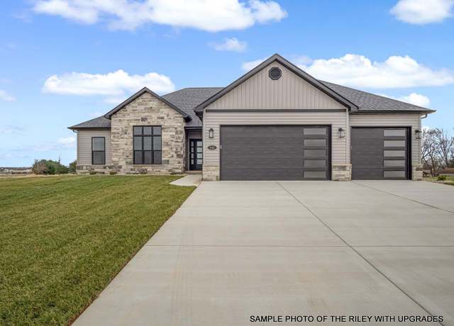 Property at 428 Hayden Dr, Waterloo, IL 62298, 3 beds, 2 baths
