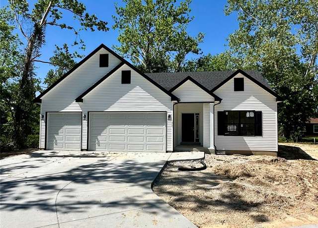 Property at 1961 Allen Ct, Arnold, MO 63010, 3 beds, 2 baths