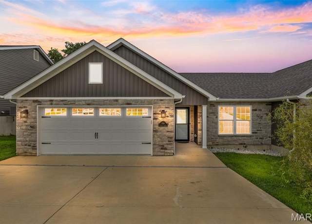Property at 1586 Hickory Lndg, De Soto, MO 63020, 3 beds, 3 baths