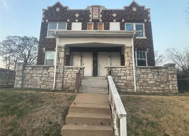 Property at 5709 Saint Louis Ave, St Louis, MO 63120