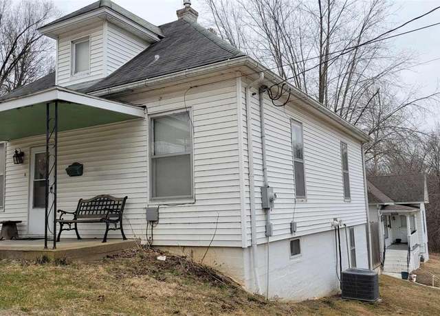 Property at 1400 Walnut St, Hannibal, MO 63401, 2 beds, 1 bath