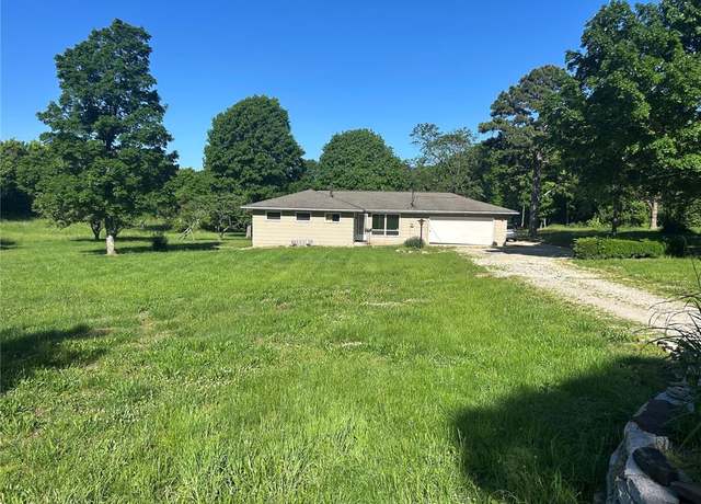 Property at 12219 Peter Moore Ln, De Soto, MO 63020, 3 beds, 2 baths