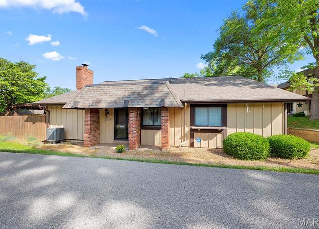 Property at 2642 Hampton Rd Unit 2A, St Charles, MO 63303, 2 beds, 3 baths