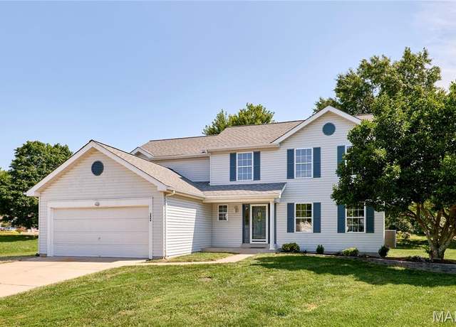 Property at 3884 Affirmed Dr, Florissant, MO 63034, 4 beds, 2.5 baths