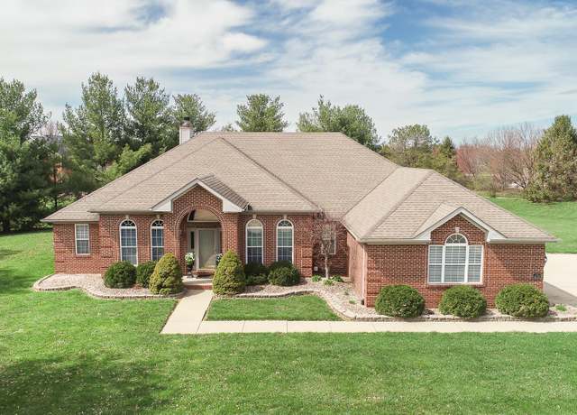 Property at 4115 Arundel Pl, Swansea, IL 62226, 4 beds, 3.5 baths