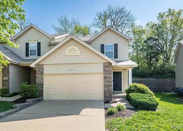 Property at 5541 Wavecrest Cir, St Charles, MO 63304, 2 beds, 2.5 baths