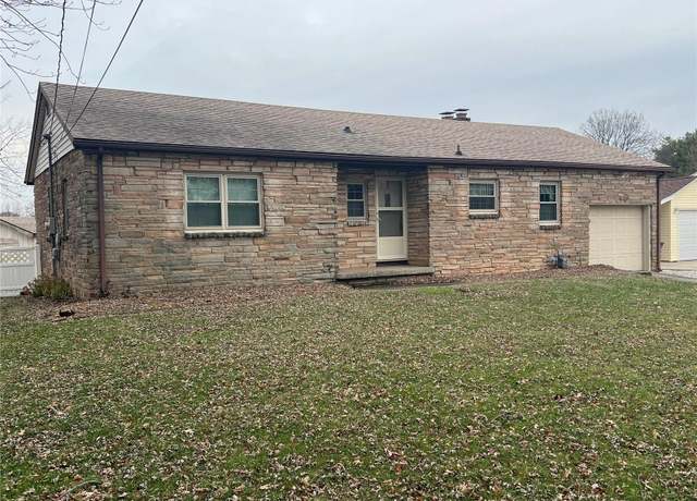 Property at 433 Plainview Dr, East Alton, IL 62024, 3 beds, 1.5 baths