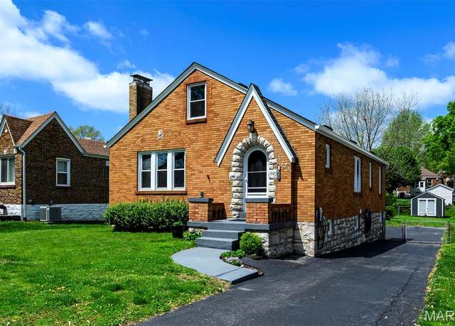 Property at 723 Reed Ave, St Louis, MO 63125, 4 beds, 2 baths
