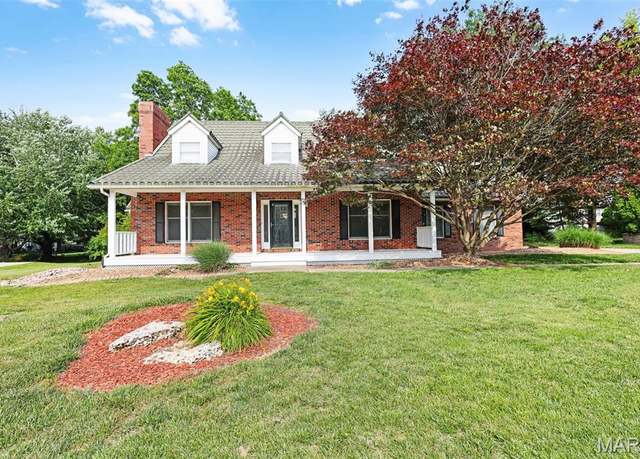 Property at 10 Meadow Rue Dr, Edwardsville, IL 62025, 4 beds, 3.5 baths