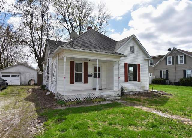 Property at 610 Panhorst St, Staunton, IL 62088, 2 beds, 1 bath
