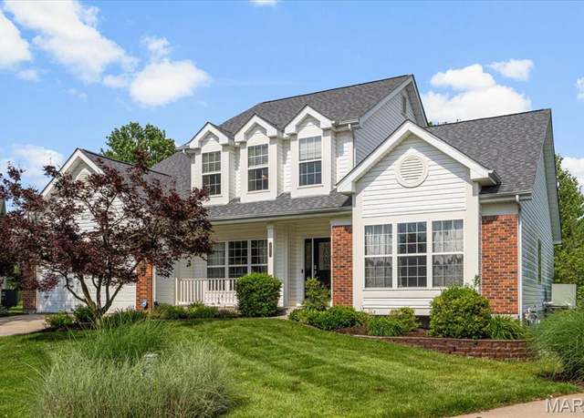 Property at 1004 Speckledwood Manor Ct, Chesterfield, MO 63017, 3 beds, 2.5 baths