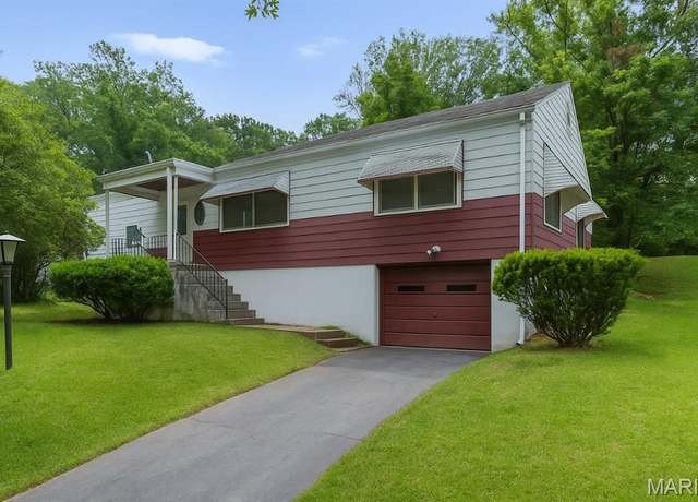 Property at 338 Reardon Dr, St Louis, MO 63122, 3 beds, 1 bath