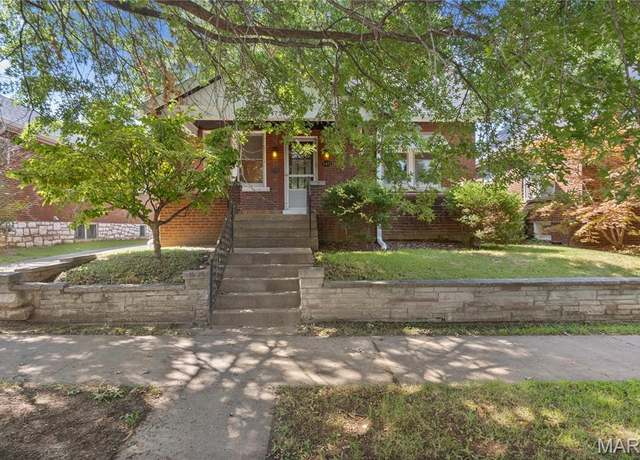 Property at 5472 Nottingham Ave, St Louis, MO 63109, 2 beds, 1 bath