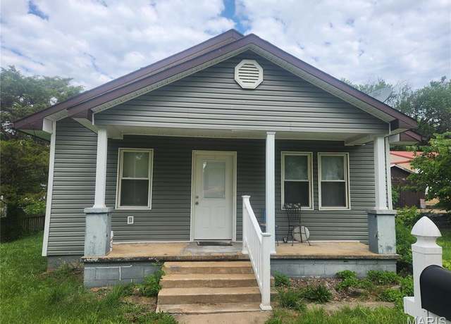 Property at 506 N Mine St, Potosi, MO 63664, 2 beds, 1 bath