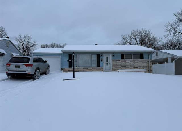 Property at 10020 Dellridge Ln, St Louis, MO 63136, 3 beds, 1 bath